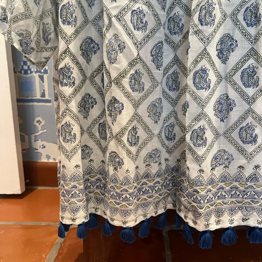 Roller Rabbit Embroidered Boho Tunic Top - Blue and White - Picture 6 of 6